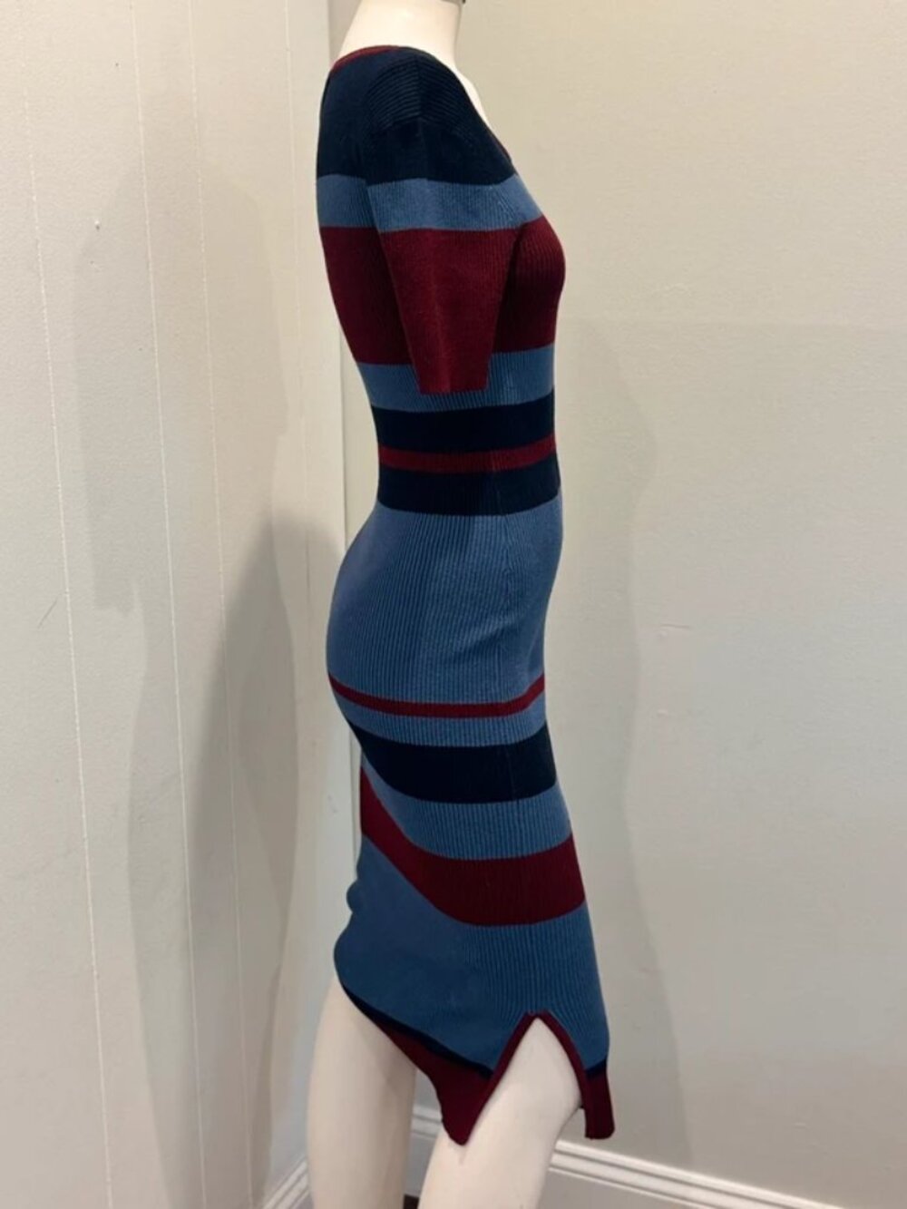 Olive + Oak Blue Multicolor Striped Ribbed Knit Midi Dress Short Sleeve | Size X - Picture 3 of 5